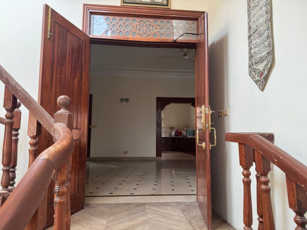 Luxury 750 Sq Yards House For Sale In Malir Cantt Karachi
